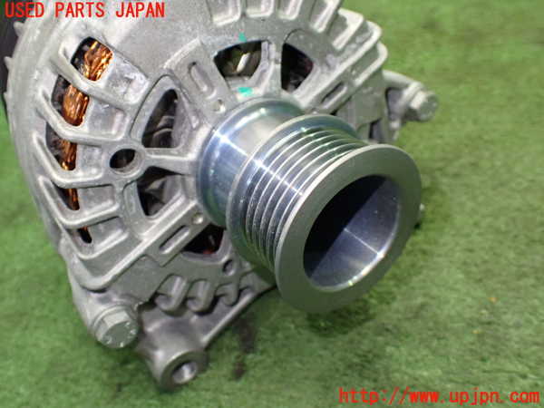 1UPJ-9236806015]BMW 218i アクティブツアラー U06(62BX15)オルタネーター(ダイナモ) 中古_3