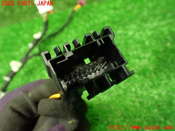 1UPJ-9236806806]BMW 218i アクティブツアラー U06(62BX15)ハーネス1 (センターコンソール内のもの) 中古_2