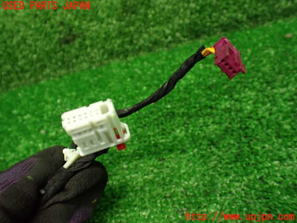 1UPJ-9236806806]BMW 218i アクティブツアラー U06(62BX15)ハーネス1 (センターコンソール内のもの) 中古_3