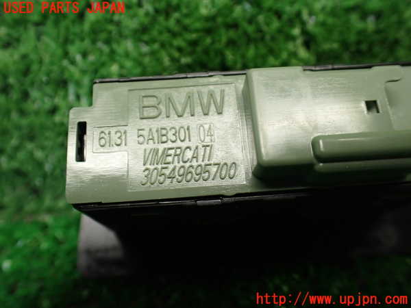 1UPJ-9236806307]BMW 218i アクティブツアラー U06(62BX15)スイッチ2 (バックドア) 中古_4