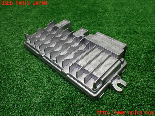 1UPJ-9236806146]BMW 218i アクティブツアラー U06(62BX15)コンピューター1 (6653 5B60EA8-01) 中古_2