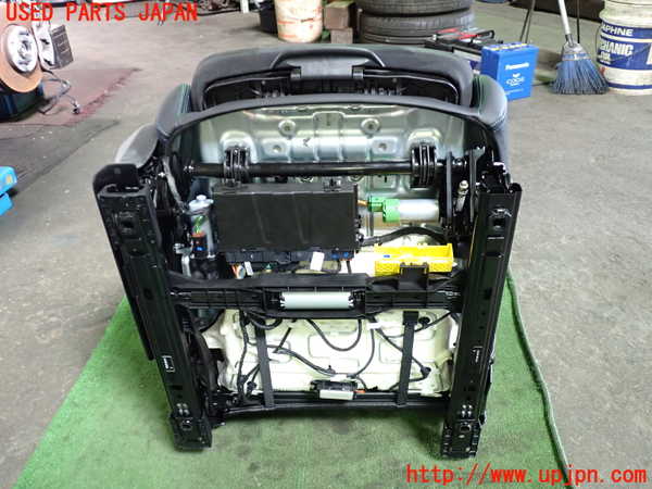 1UPJ-9236807035]BMW 218i アクティブツアラー U06(62BX15)運転席シート Mスポーツ 中古_5