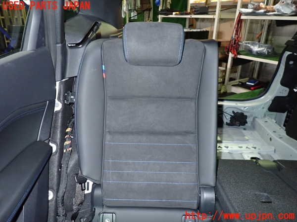 1UPJ-9236807405]BMW 218i アクティブツアラー U06(62BX15)右リアシート 中古_3
