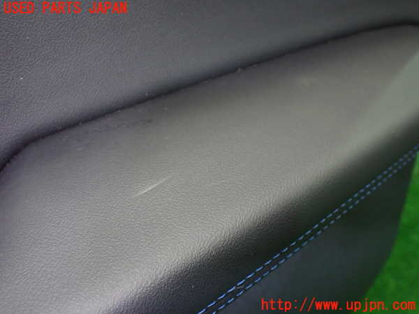 1UPJ-9236801234]BMW 218i アクティブツアラー U06(62BX15)右前ドア内張り 中古_3