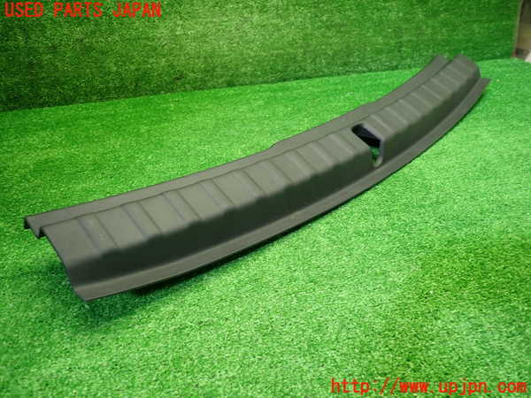 1UPJ-9236807773]BMW 218i アクティブツアラー U06(62BX15)ラゲッジトレイ3 中古_3