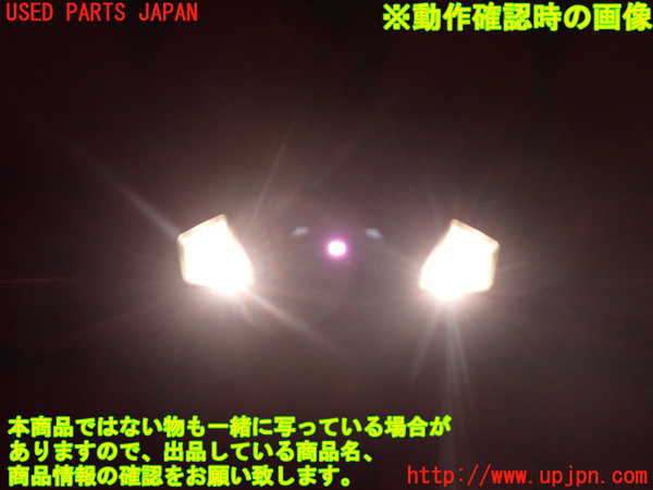 1UPJ-9236806412]BMW 218i アクティブツアラー U06(62BX15)ルームランプ2 (2列目) 中古_2