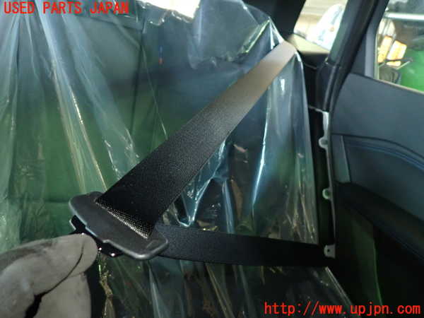 1UPJ-9236807185]BMW 218i アクティブツアラー U06(62BX15)左2列目シートベルト 中古_2