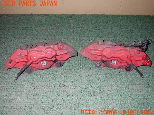 3UPJ=9236810301]ベンツ AMG CLA45 4MATIC(117352 C117)純正 brembo ブレンボ フロントキャリパー 中古_2