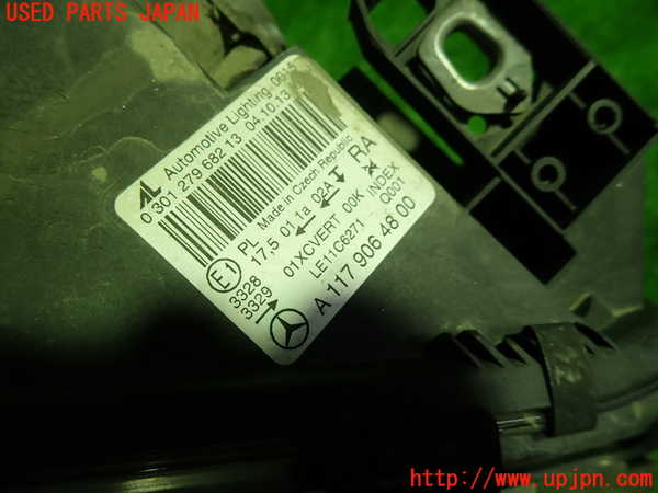 1UPJ-9236811130]ベンツ AMG CLA45 4MATIC(117352 C117)右ヘッドライト HID 中古_2