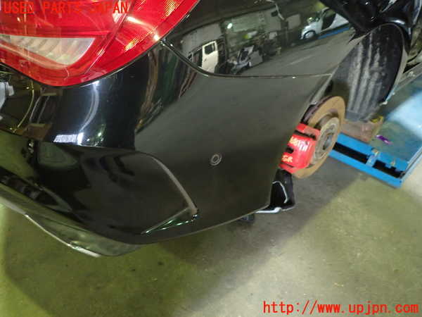 1UPJ-9236811610]ベンツ AMG CLA45 4MATIC(117352 C117)リアバンパー 中古_2