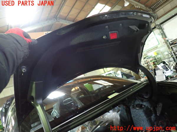 1UPJ-9236811500]ベンツ AMG CLA45 4MATIC(117352 C117)トランク 中古_4