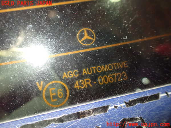 1UPJ-9236811560]ベンツ AMG CLA45 4MATIC(117352 C117)リアガラス 43R-006723 中古_2