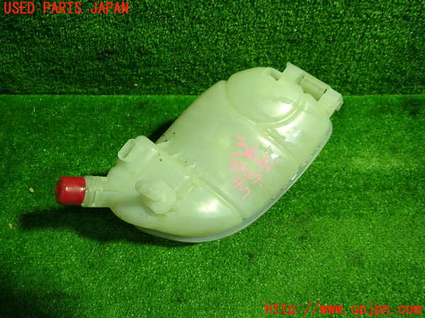 1UPJ-9236812410]ベンツ AMG CLA45 4MATIC(117352 C117)ラジエータータンク 中古_3