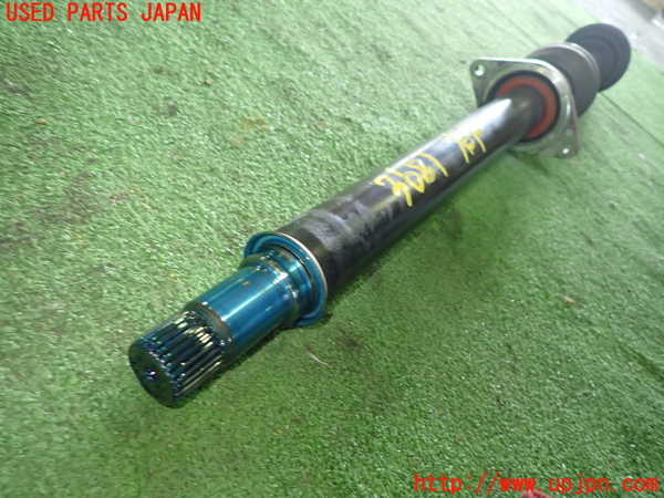 1UPJ-9236814010]ベンツ AMG CLA45 4MATIC(117352 C117)右フロントドライブシャフト 中古_4