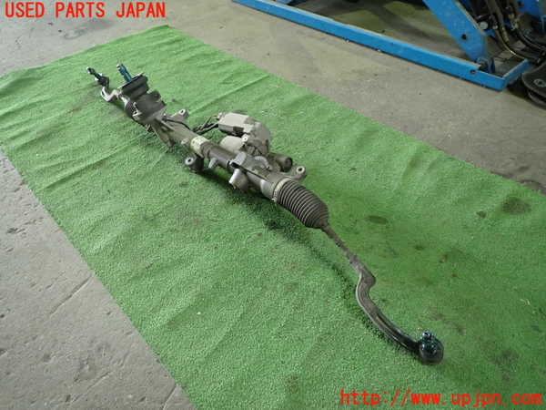 1UPJ-9236814235]ベンツ AMG CLA45 4MATIC(117352 C117)パワステギアボックス 中古_3