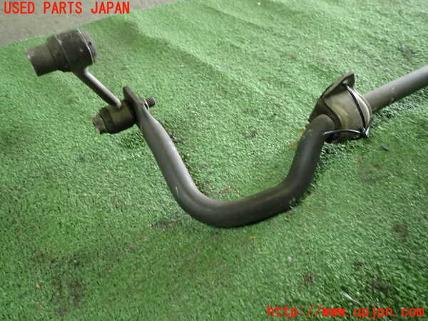 1UPJ-9236815445]ベンツ AMG CLA45 4MATIC(117352 C117)リアスタビライザー 中古_2