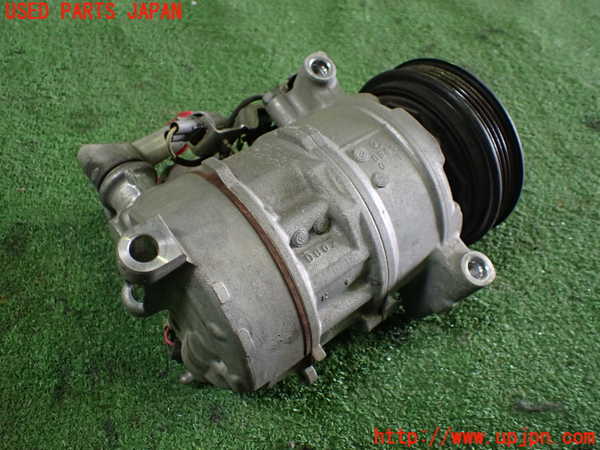 1UPJ-9236816025]ベンツ AMG CLA45 4MATIC(117352 C117)エアコンコンプレッサー 中古_4