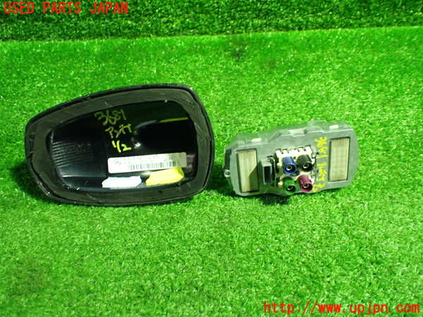 1UPJ-9236816550]ベンツ AMG CLA45 4MATIC(117352 C117)アンテナ 中古_4