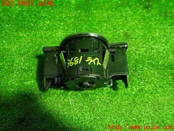 1UPJ-9236816285]ベンツ AMG CLA45 4MATIC(117352 C117)ライトスイッチ 中古_3