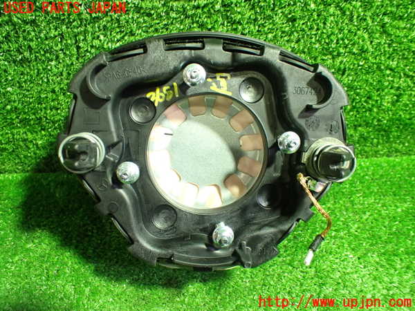 1UPJ-9236817865]ベンツ AMG CLA45 4MATIC(117352 C117)運転席側エアバッグカバー 中古_3