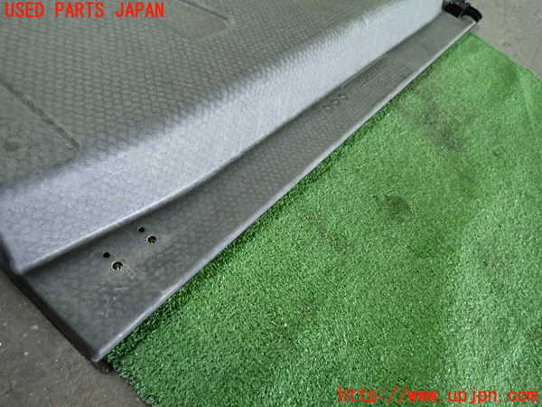 1UPJ-9236817771]ベンツ AMG CLA45 4MATIC(117352 C117)ラゲッジトレイ1 中古_4