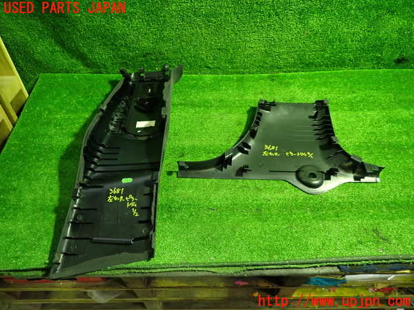 1UPJ-9236817670]ベンツ AMG CLA45 4MATIC(117352 C117)左センターピラートリム 中古_3