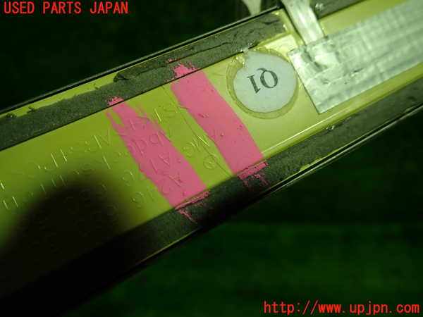 1UPJ-9236817740]ベンツ AMG CLA45 4MATIC(117352 C117)スカッフプレート 中古_4