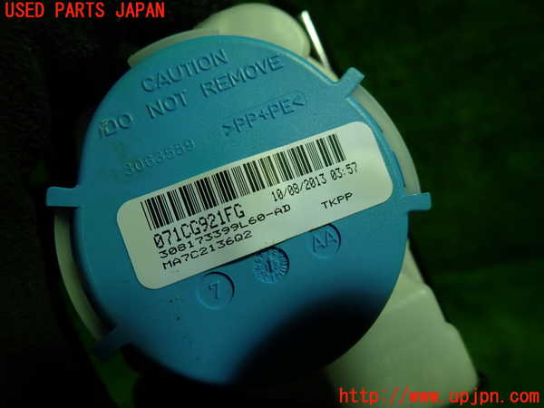 1UPJ-9236817155]ベンツ AMG CLA45 4MATIC(117352 C117)右2列目シートベルト 中古_2