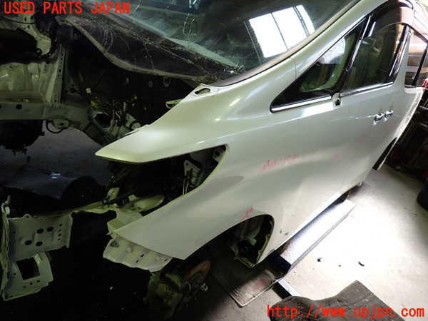 1UPJ-9236821082]アルファード(AGH30W)左前フェンダー 中古_4