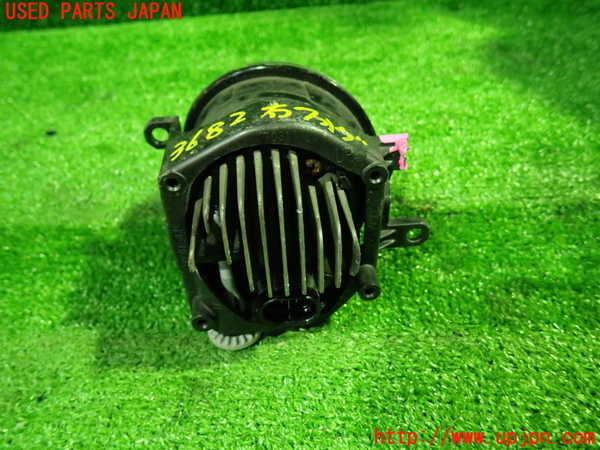 1UPJ-9236821180]アルファード(AGH30W)右フォグ 中古_2