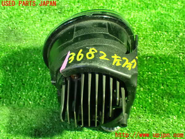 1UPJ-9236821182]アルファード(AGH30W)左フォグ 中古_2