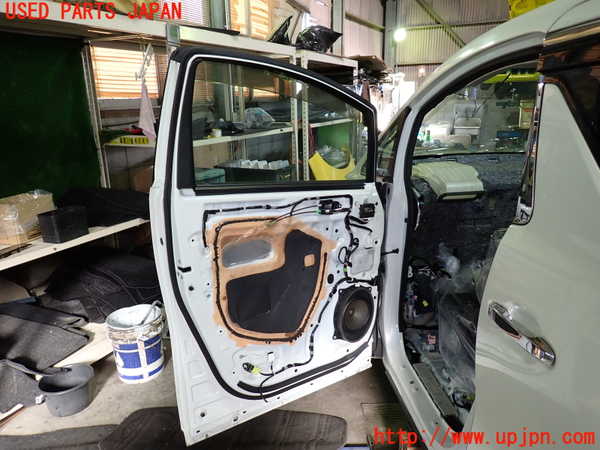 1UPJ-9236821260]アルファード(AGH30W)左前ドア 中古 NSG M5O5 43R-00012_5
