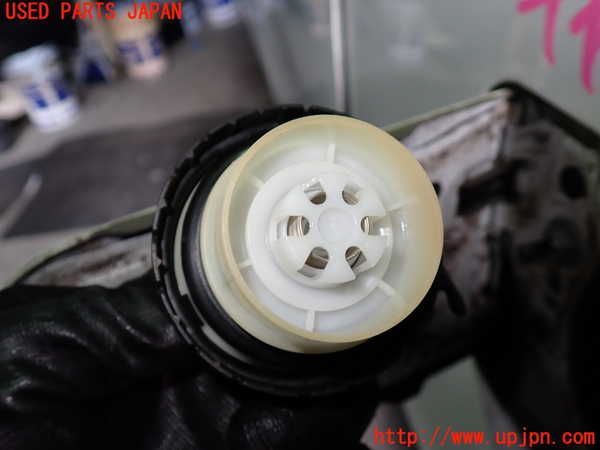 1UPJ-9236821690]アルファード(AGH30W)フューエルリッド 中古_3