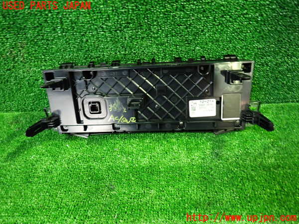 1UPJ-9236826066]アルファード(AGH30W)エアコンスイッチ1 中古_2