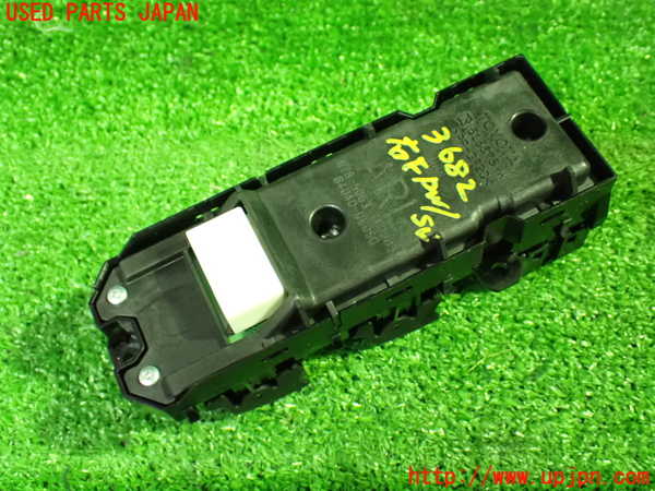 1UPJ-9236826240]アルファード(AGH30W)右前パワーウィンドウスイッチ 中古_2