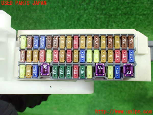 1UPJ-9236826741]アルファード(AGH30W)ヒューズボックス1(室内助手席側) 中古_3