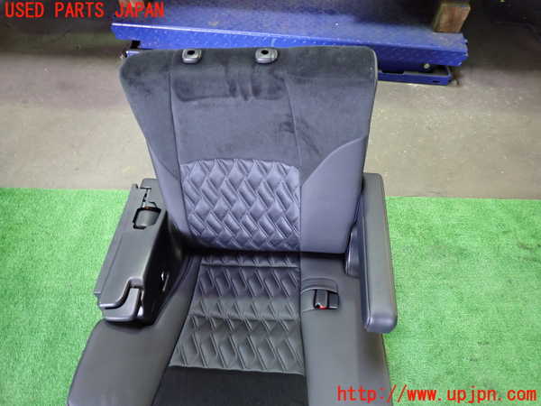 1UPJ-9236827235]アルファード(AGH30W)右3列目シート 中古_2