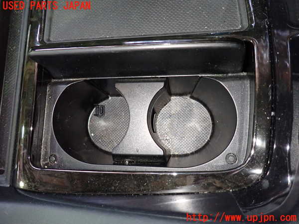 1UPJ-9236827540]アルファード(AGH30W)センターコンソール 中古_2