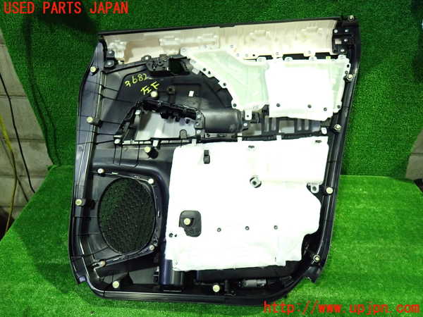 1UPJ-9236821264]アルファード(AGH30W)左前ドア内張り 中古_4