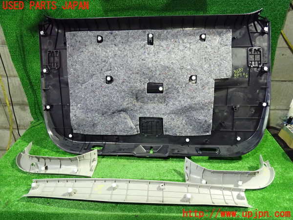 1UPJ-9236821578]アルファード(AGH30W)バックドア内張り 中古_3