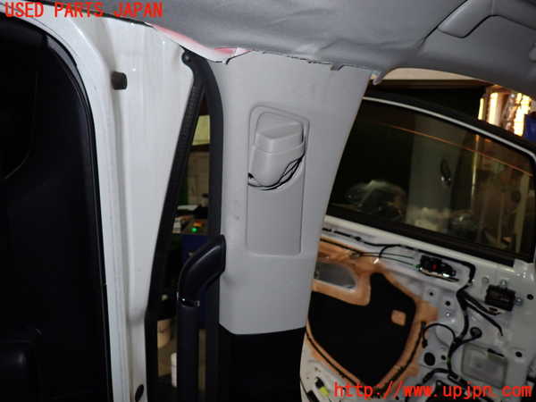 1UPJ-9236827670]アルファード(AGH30W)左センターピラートリム 中古_2