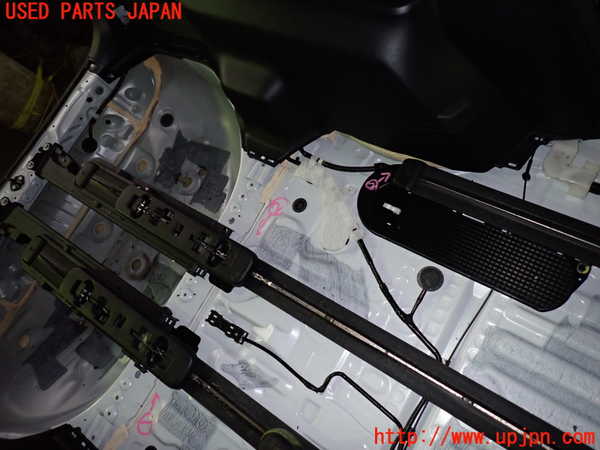 1UPJ-9236827497]アルファード(AGH30W)シートレール②2 中古_2