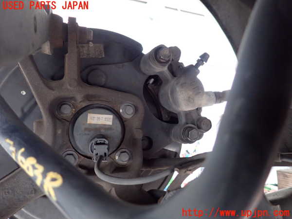 2UPJ-9236834305]セリカ(ZZT231)左リアナックルハブ 中古_3