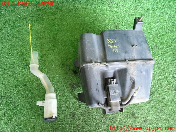 2UPJ-9236836791]セリカ(ZZT231)ウォッシャータンク1 中古_3