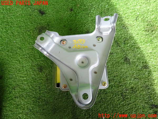 2UPJ-9236836145]セリカ(ZZT231)エアバッグコンピューター (ジャンク品) 中古_2