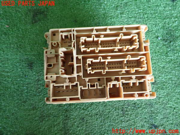2UPJ-9236836741]セリカ(ZZT231)ヒューズボックス1 中古_3