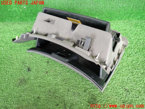 2UPJ-9236837516]セリカ(ZZT231)グローブボックス1 中古_2