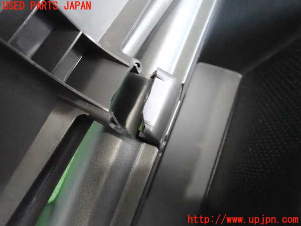 2UPJ-9236837841]セリカ(ZZT231)小物入れ1 (ジャンク品) 中古_2