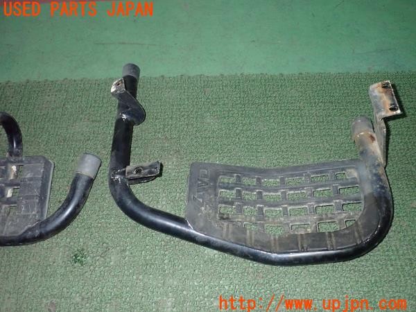 3UPJ=9236840025]デリカスターワゴン(P25W)後期 純正 左サイドステップ 2点 難有 中古_2
