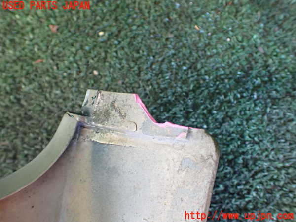 1UPJ-9236841050]デリカ スターワゴン(P25W)ラジエターグリル 中古_4